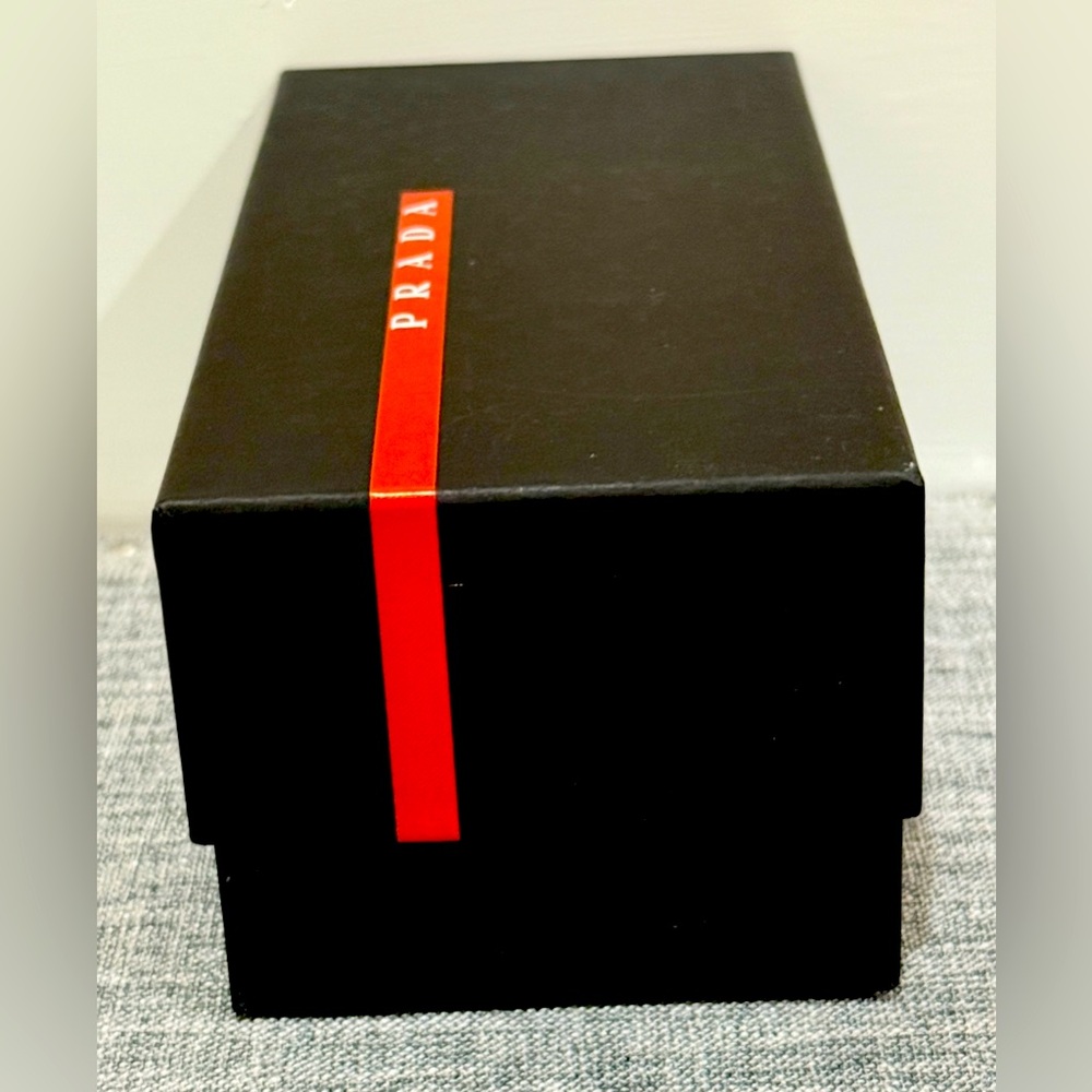 Prada Black Sunglass Case with Red Accent - Picture 3 of 6